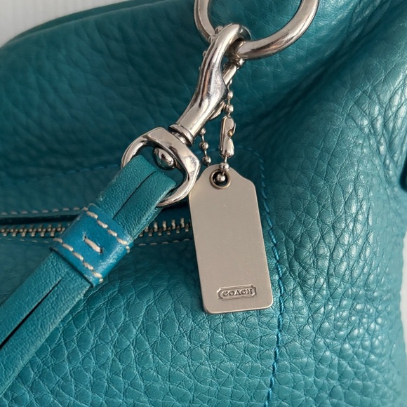 Coach Vintage Teal Leather Shoulder Bag - Picture 2 of 15